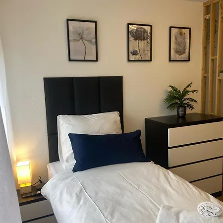 Apartment Au Rhin Mit Balkon In *
